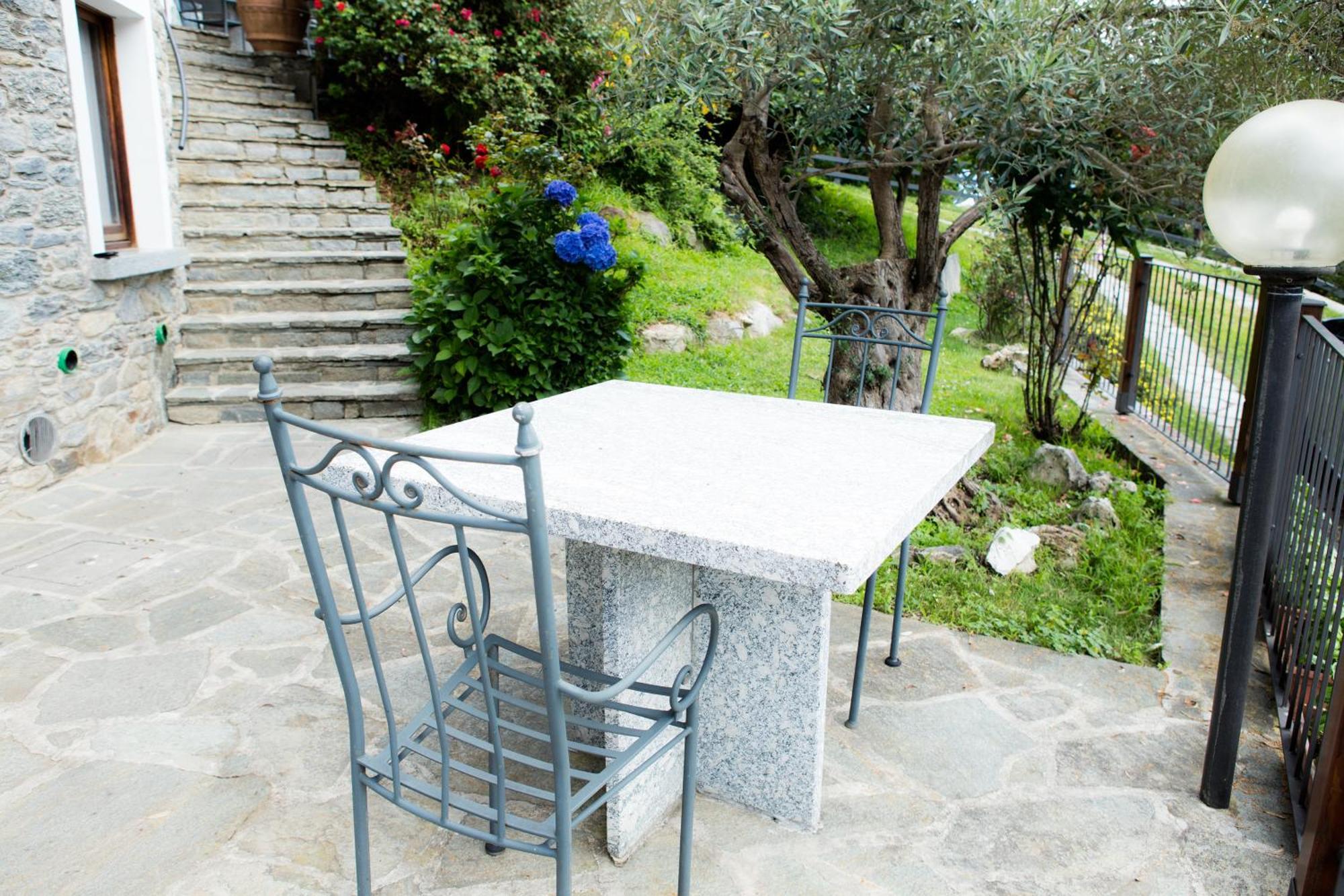 Agriturismo La Fonte Di Mariella Gravedona Exteriér fotografie