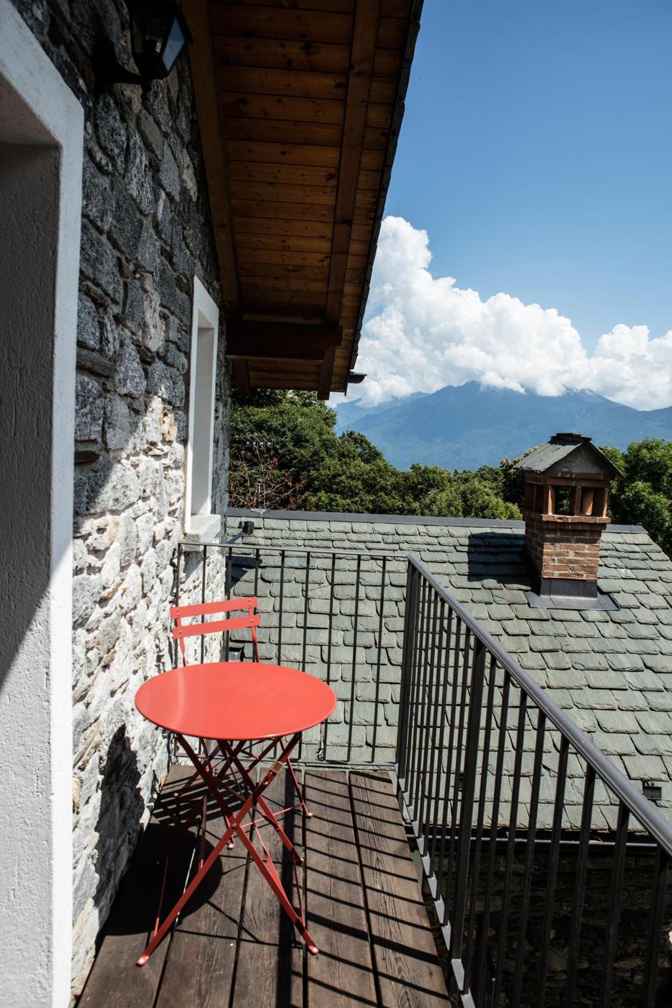 Agriturismo La Fonte Di Mariella Gravedona Exteriér fotografie